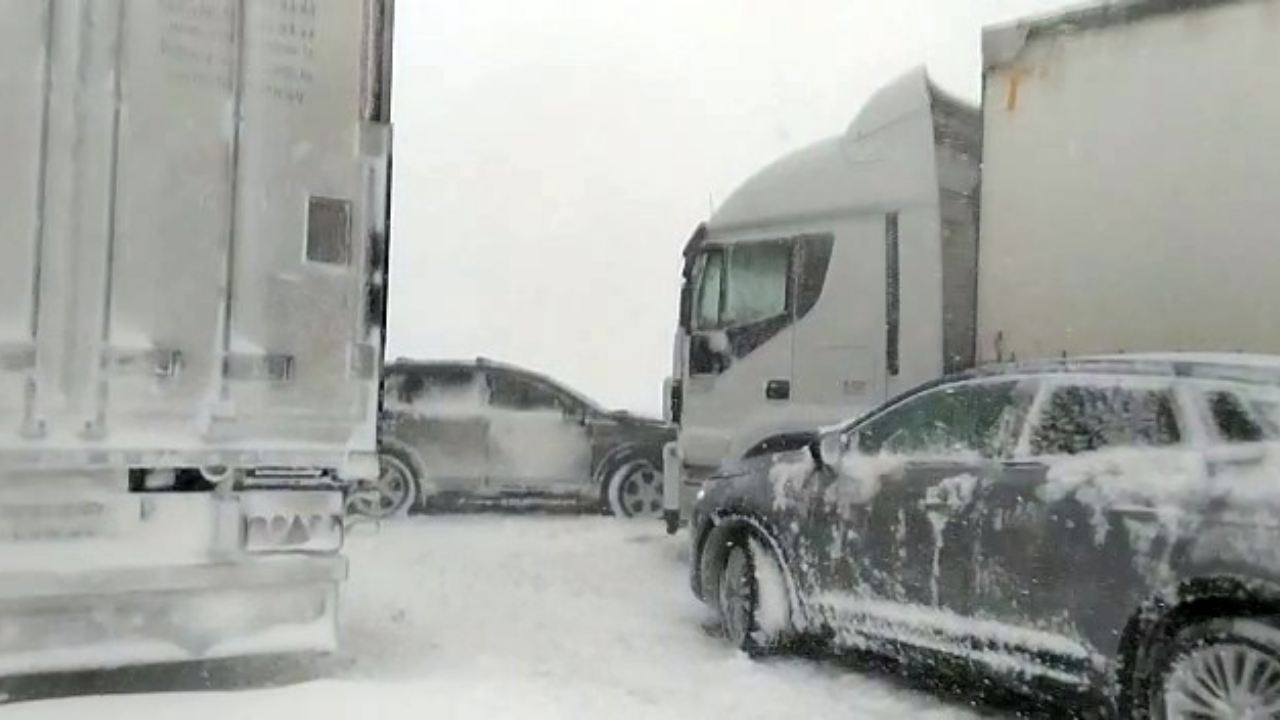 Kuzey Marmara Yolunda 40 araç birbirine girdi